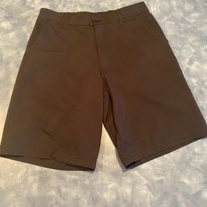 Men’s C9 black golf shorts. Waist size 32.